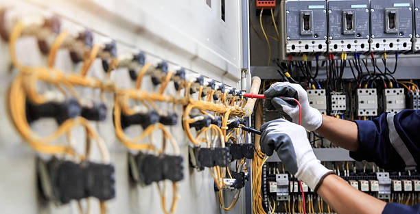 Professional Electrician technician working in Plainview, NY